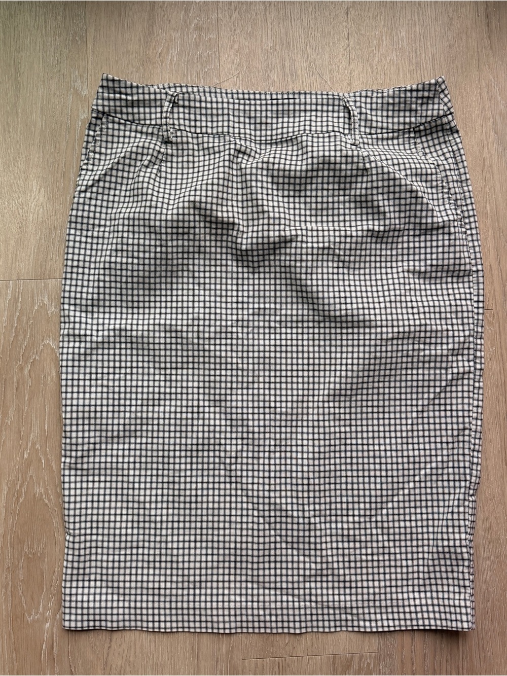 Jules & Leopold Studio white and black gingham office skirt